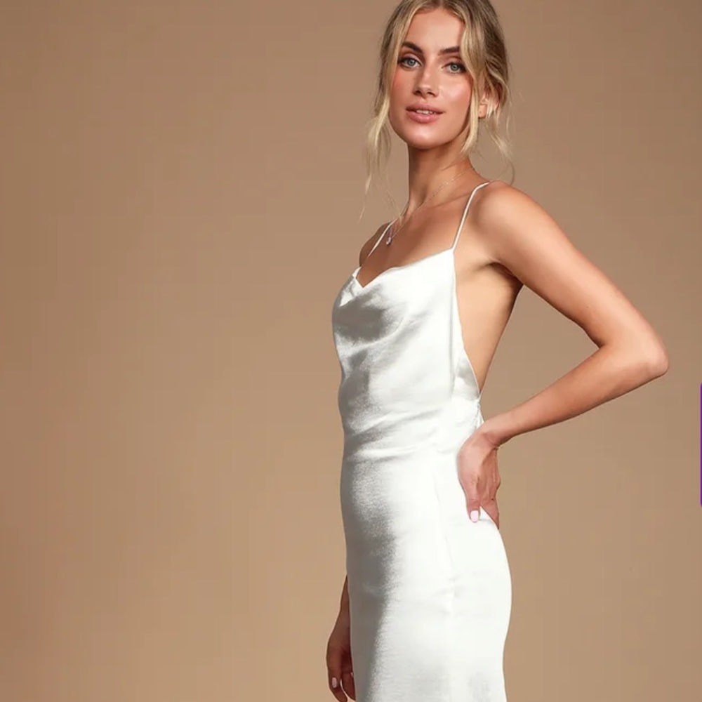 Wedding dress! Elliat Aisle White Satin Cowl Neck